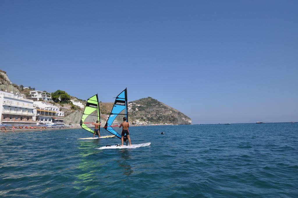 Hotel Vittorio Beach Resort Barano dʼIschia المظهر الخارجي الصورة