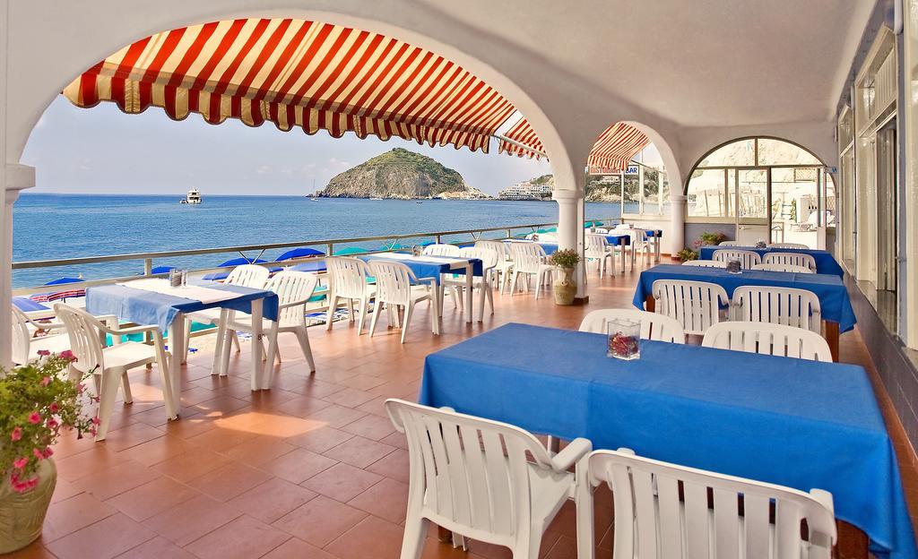 Hotel Vittorio Beach Resort Barano dʼIschia المظهر الخارجي الصورة